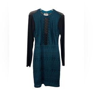 Beautiful Guess Dress size 6, Reposhed As It Was Too Large For Me.